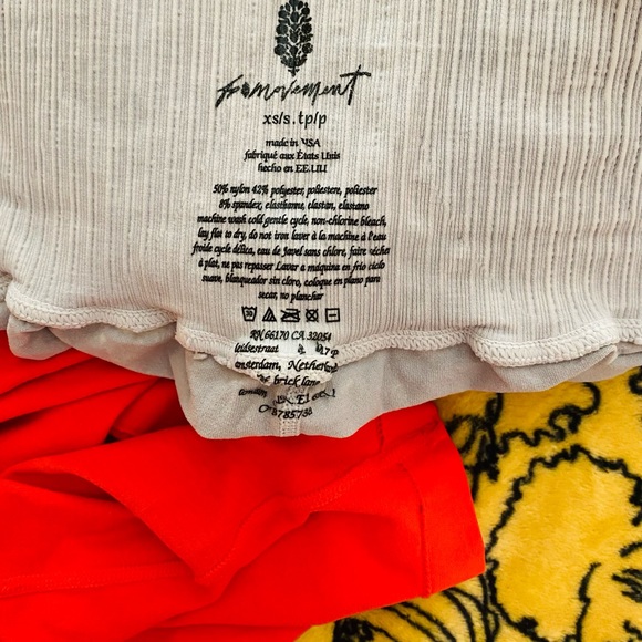 FINAL PRICE!! Free People Good Karma Flare Leggings Size Small - Picture 7 of 9